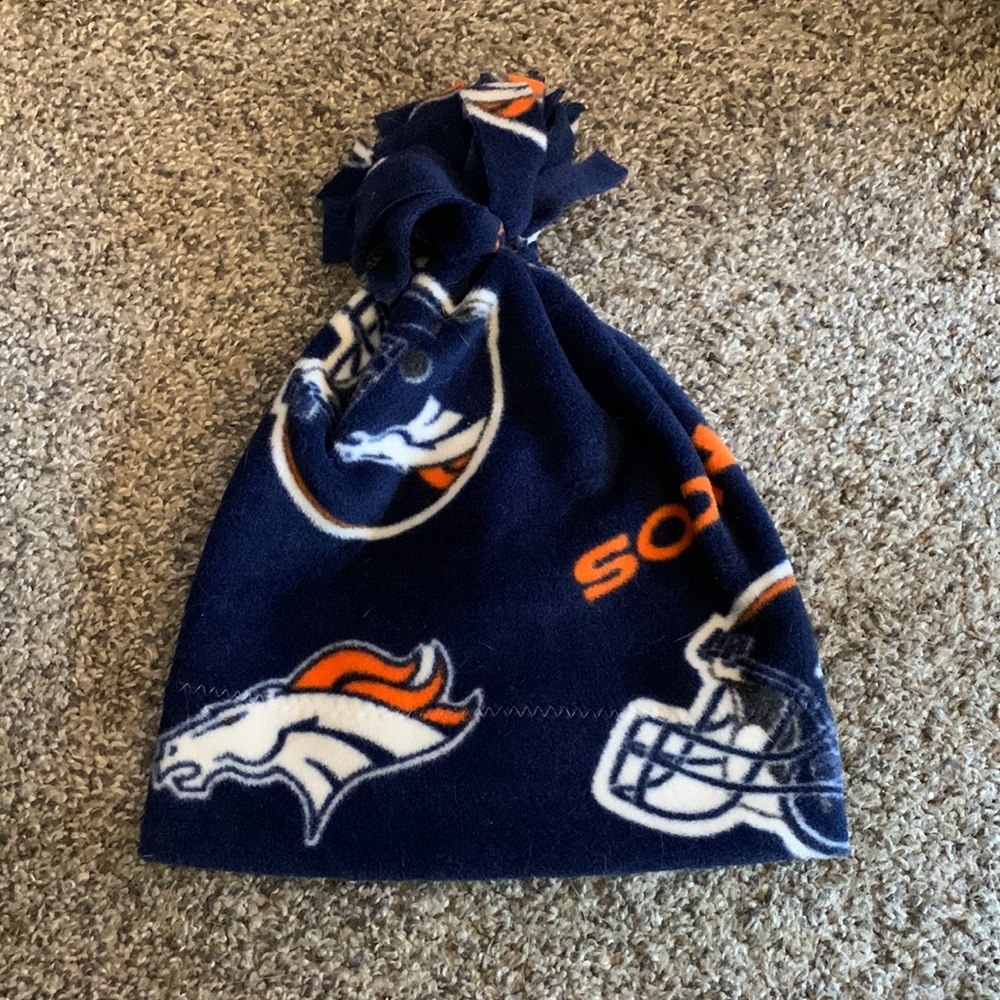 Denver Broncos fleece beanie